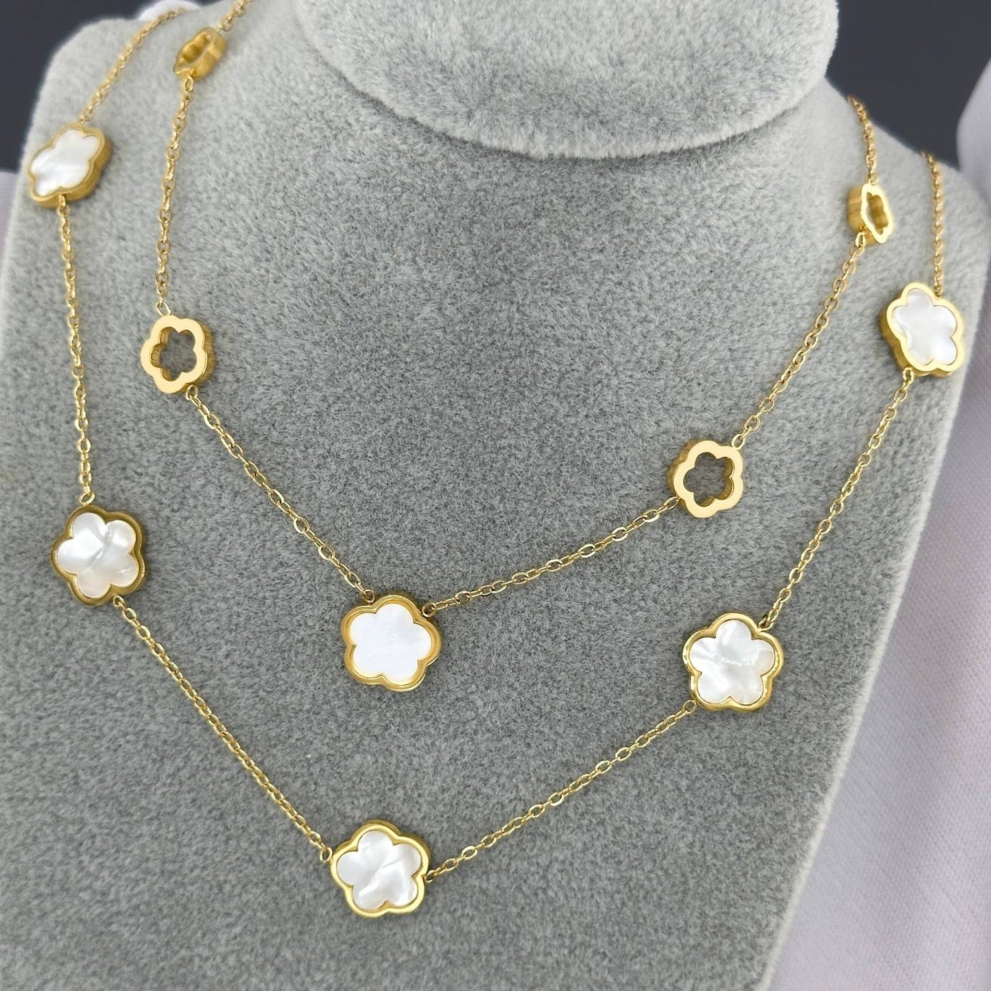 18K gold plated Stainless steel Flower Meadow necklace, Intensity